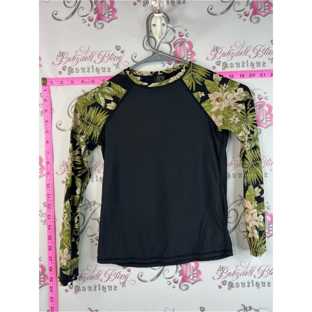 Volcom Rash Guard shirt black Floral Green Sleeve Print - Women’s Long Sleeve